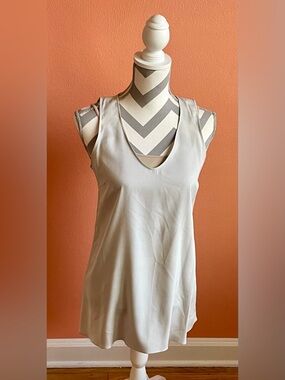 Brunello Cucinelli Light Beige Silk-Blend V-Neck Tank